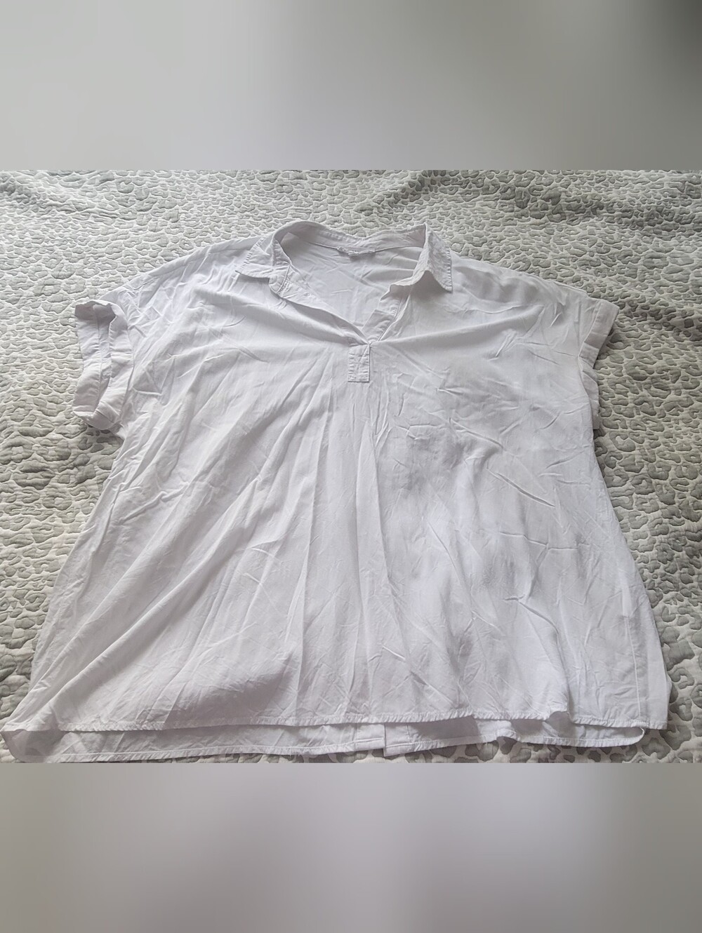 Women's White Short-Sleeve Casual